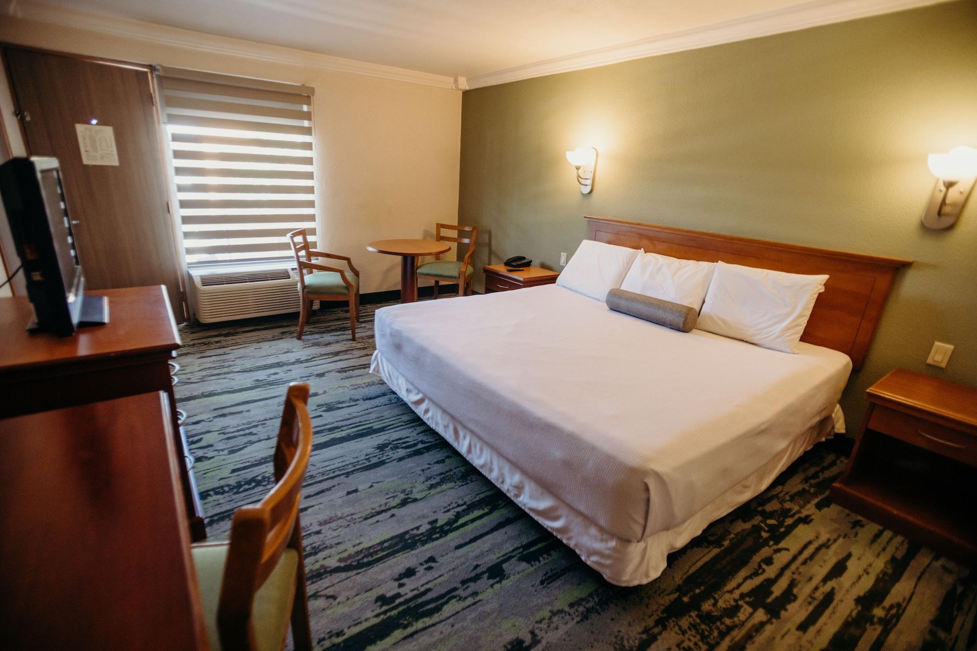 Hotel Calafia Мехикали Екстериор снимка