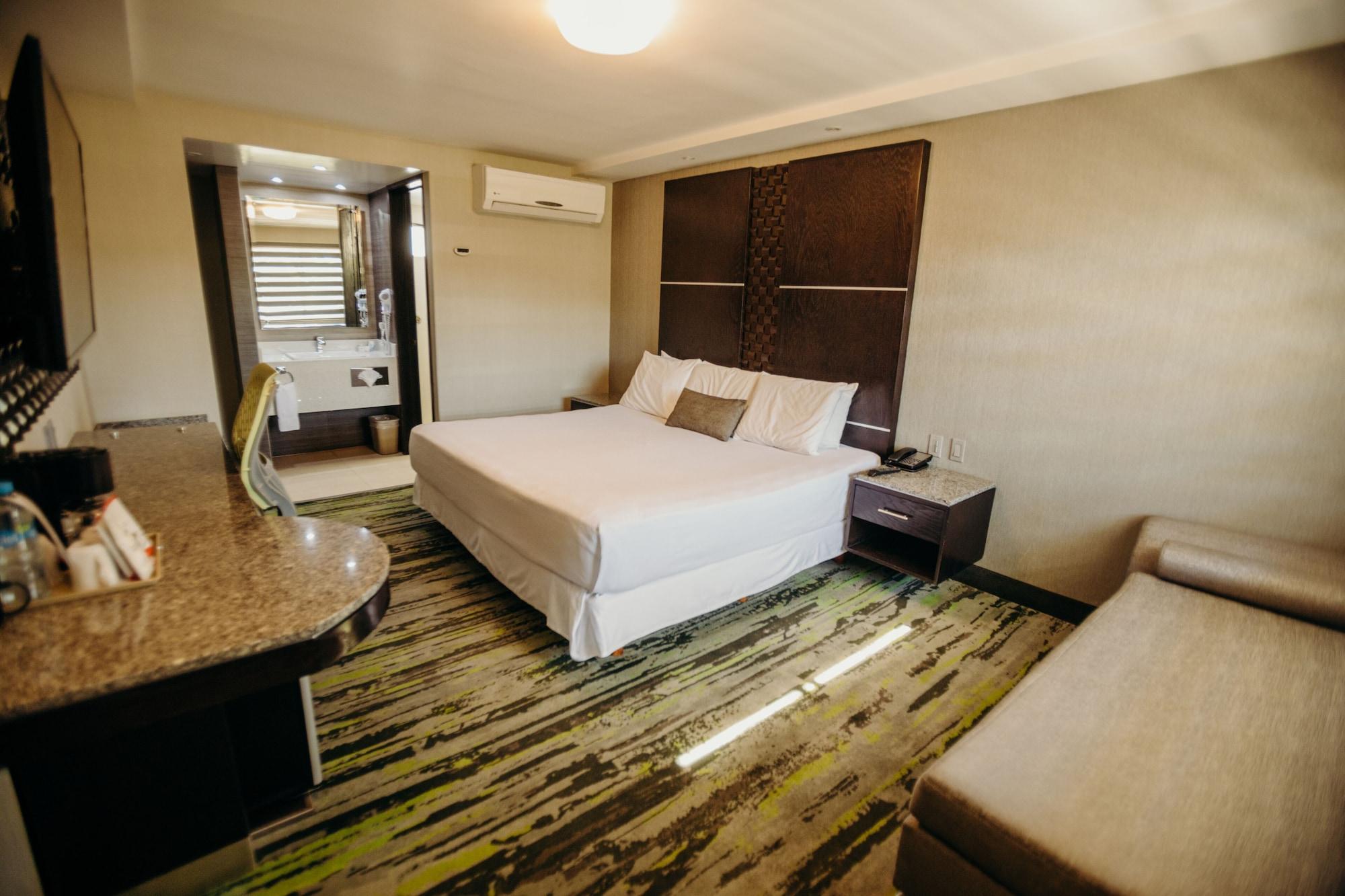 Hotel Calafia Мехикали Екстериор снимка